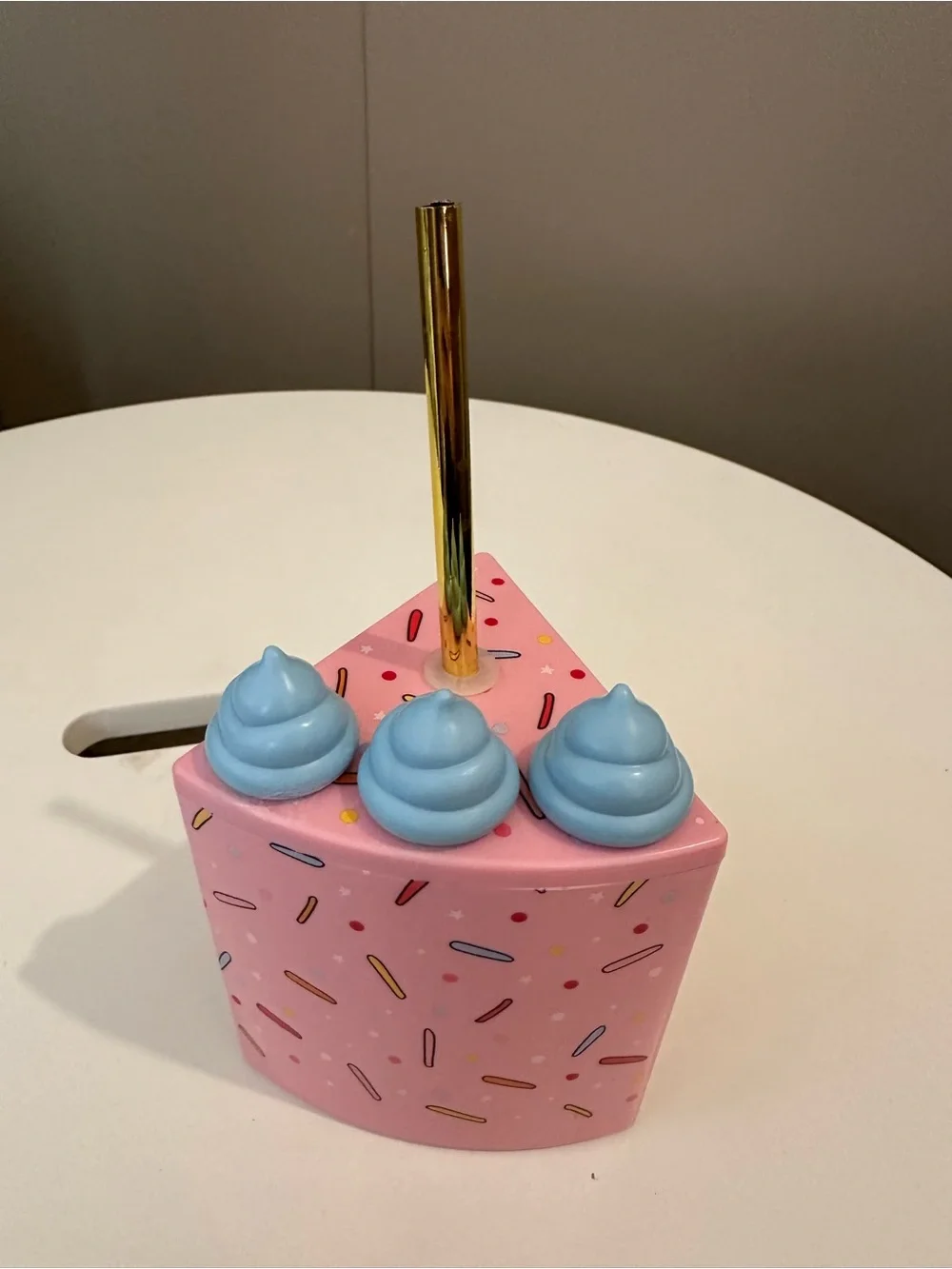 Packed Party Piece of Cake sipper set